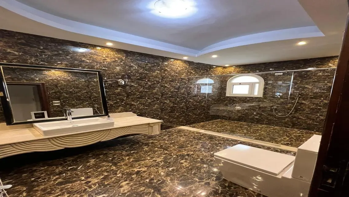 Luxurious Office at East Hub Mall - Second Floor