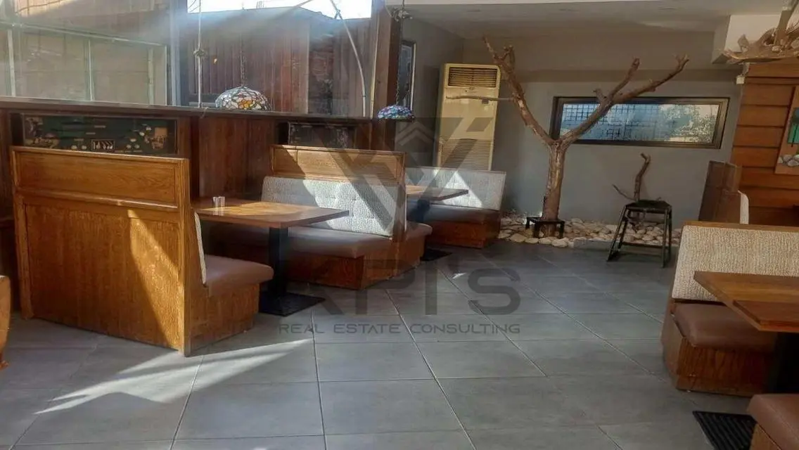 Shop at lowest rental price Prime location On 90th