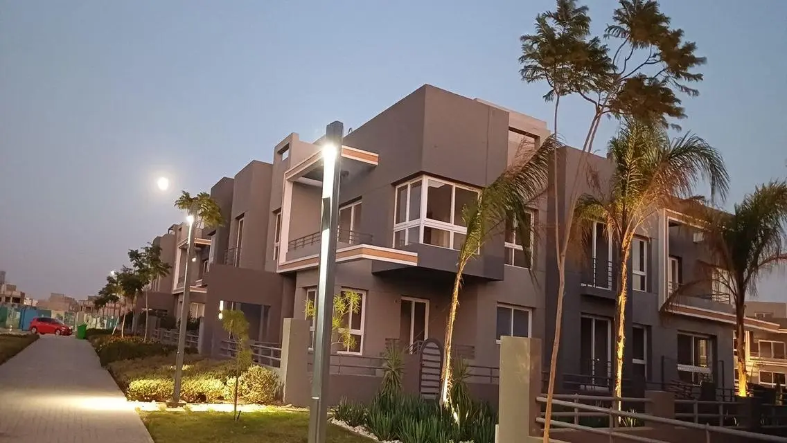 Apartment For Rent in Kayan compound with garden