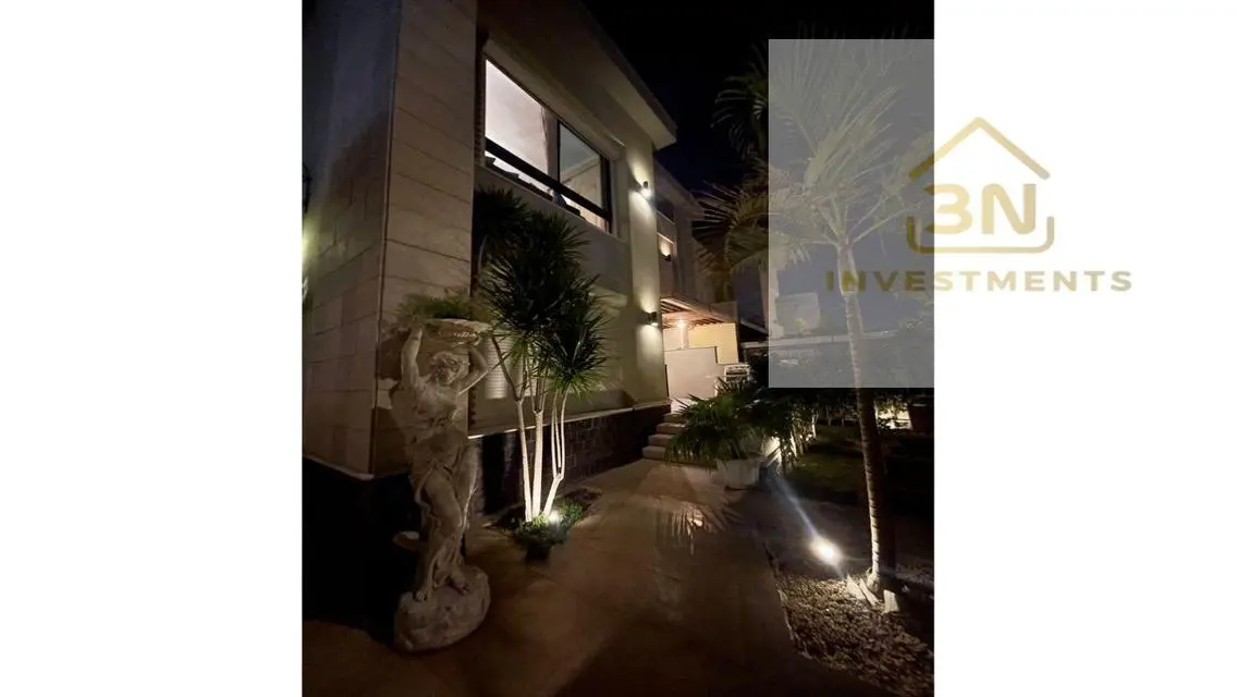 Luxury Unit in a Prime Location - Privet Garden