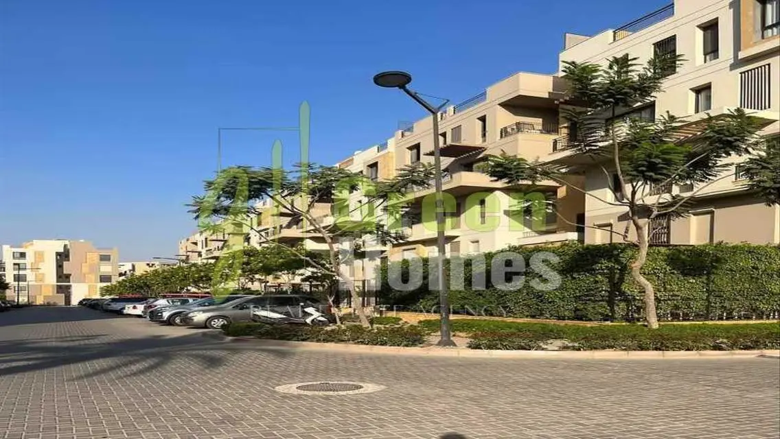 Luxury Apartment for Sale in Green Home