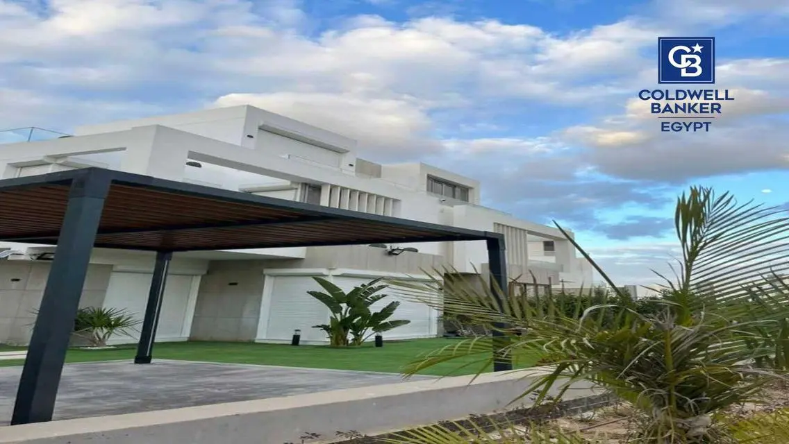 Luxury Villa for Sale with Private Pool and Garden