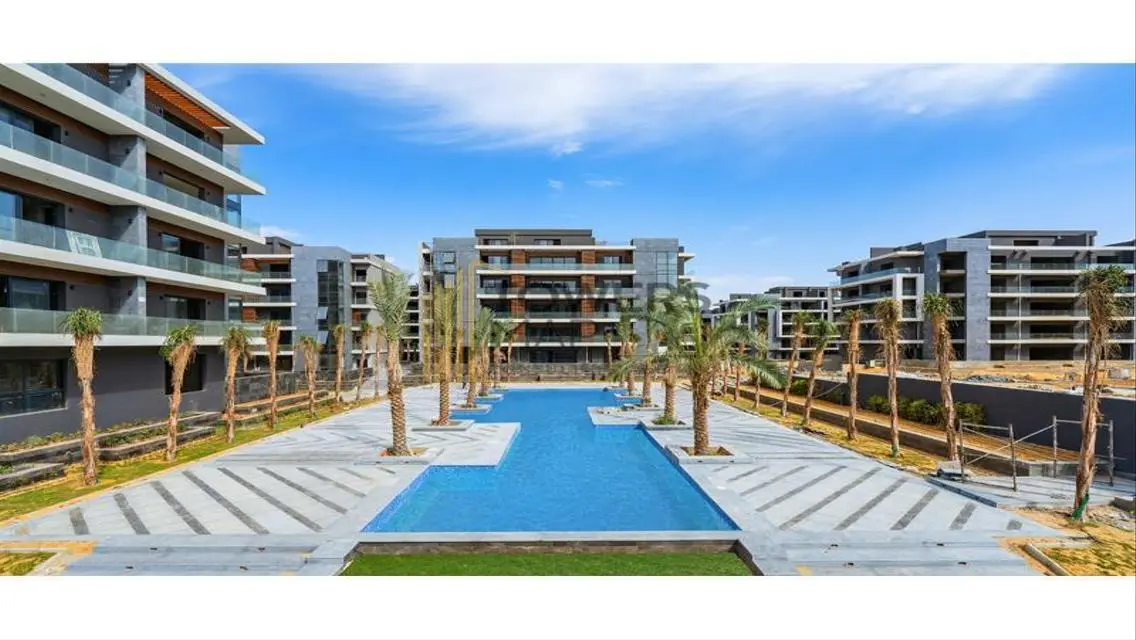 Luxurious Apartment of 295 Meters Overlooking Lakes
