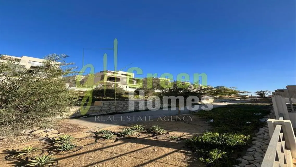 Townhouse in Palm Hills New Cairo - Prime Location