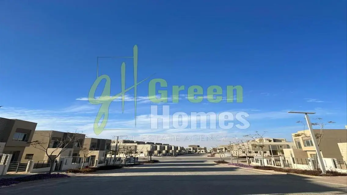 Townhouse in Palm Hills New Cairo - Prime Location
