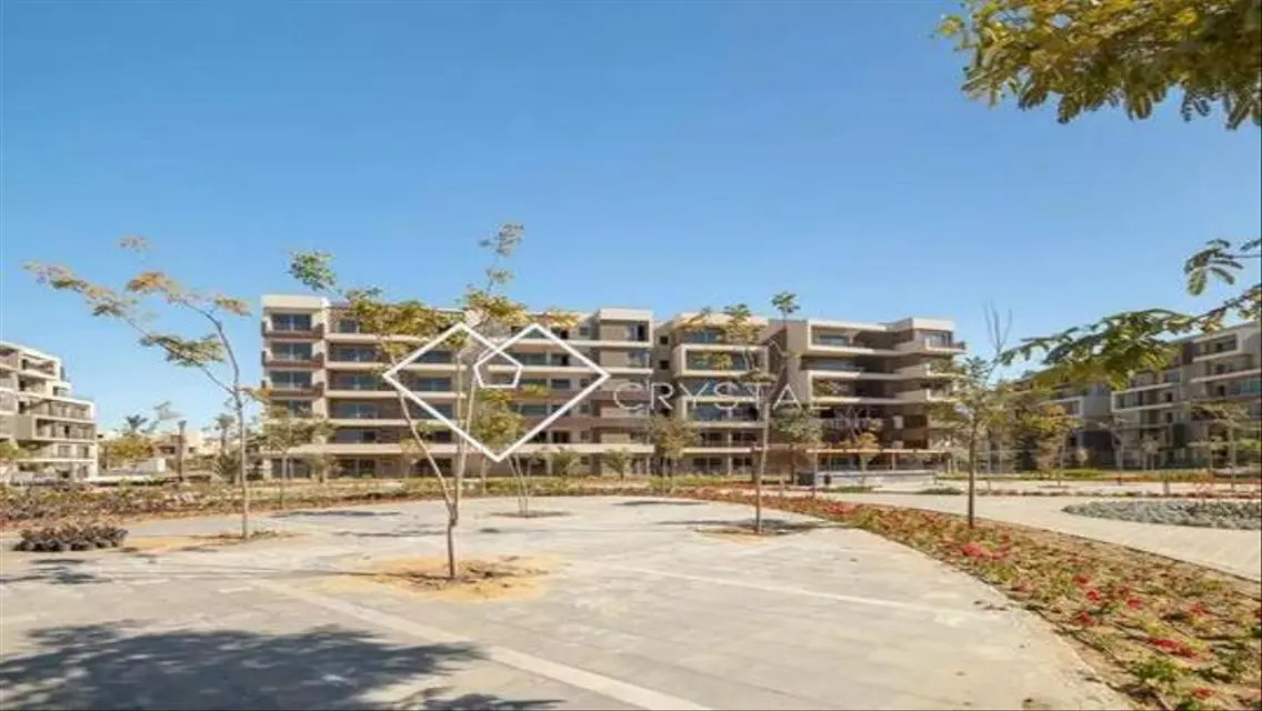 Amazing Studio wthi Garden , Prime Location