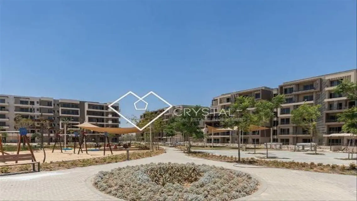 Amazing Studio wthi Garden , Prime Location