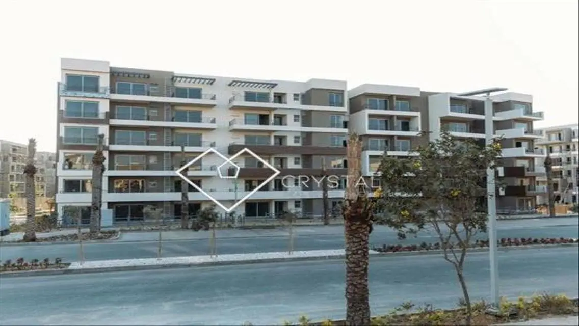 Amazing Studio wthi Garden , Prime Location
