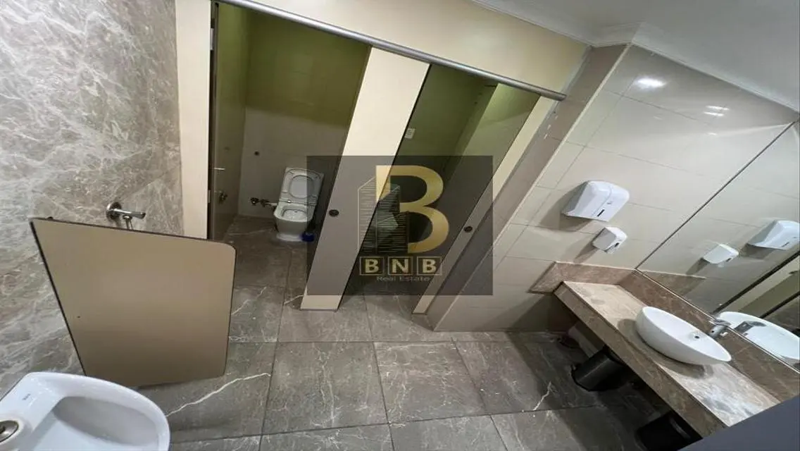شقة مميزة للبيع بمساحة 800 متر في BNB