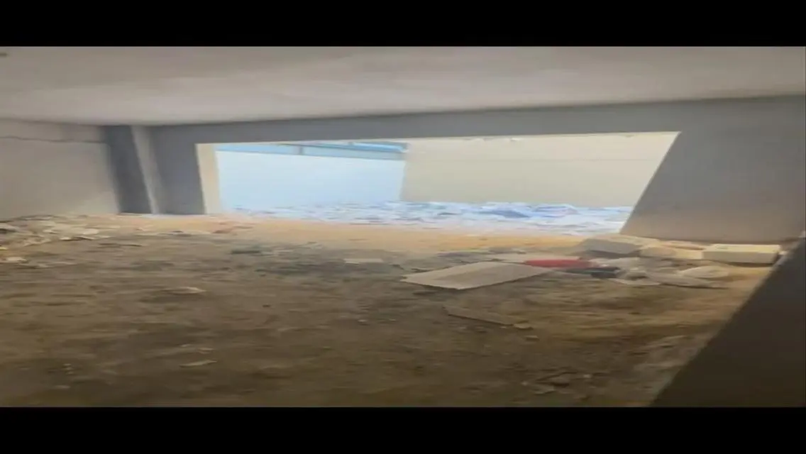شقة فاخرة بـ 3 غرف نوم للبيع في قلب المدينة