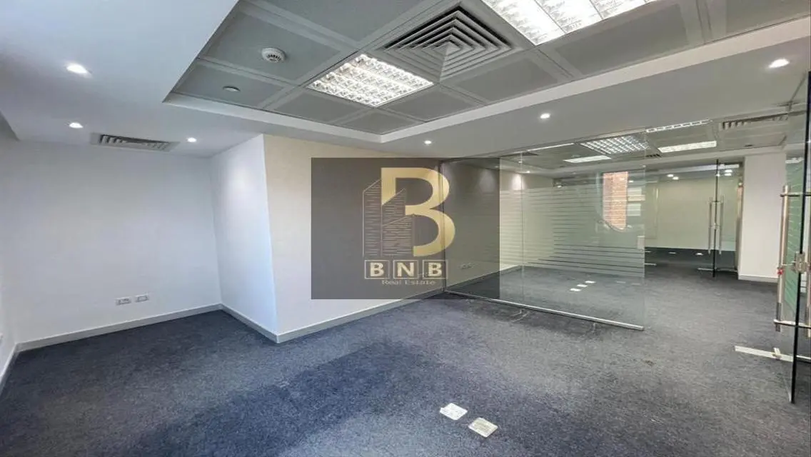 Finished Office Space 200sqm in 90th New Cairo
