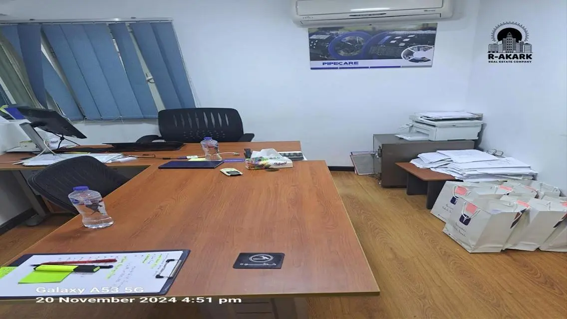 فرصة استثمارية رائعة بمساحة 300 متر