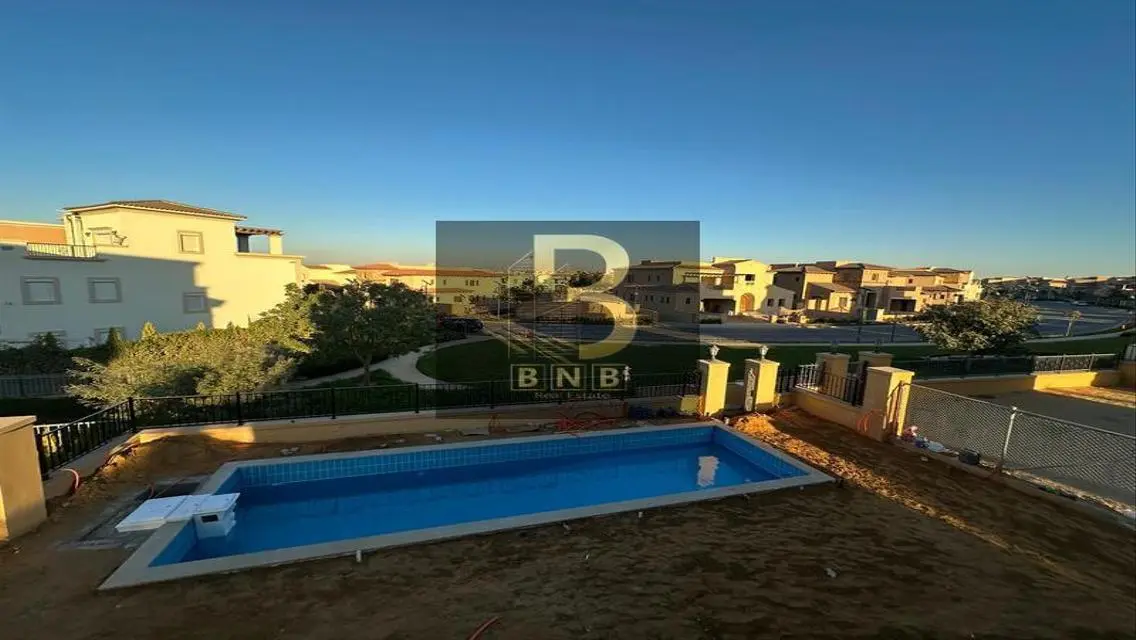 Luxurious Home for Sale - Stylish Living at BNB-44Hend