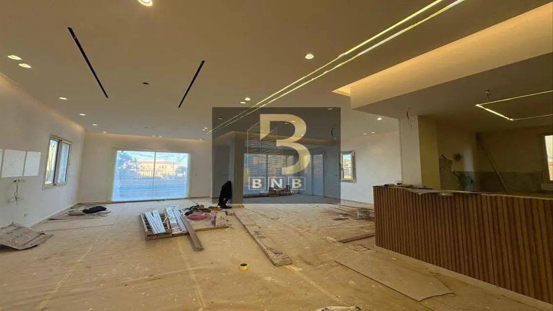 Luxurious Home for Sale - Stylish Living at BNB-44Hend