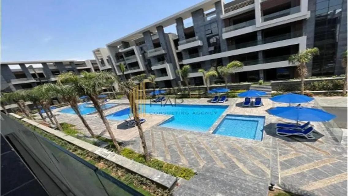 Apartment Very Prime Location /With Garden / 2BR