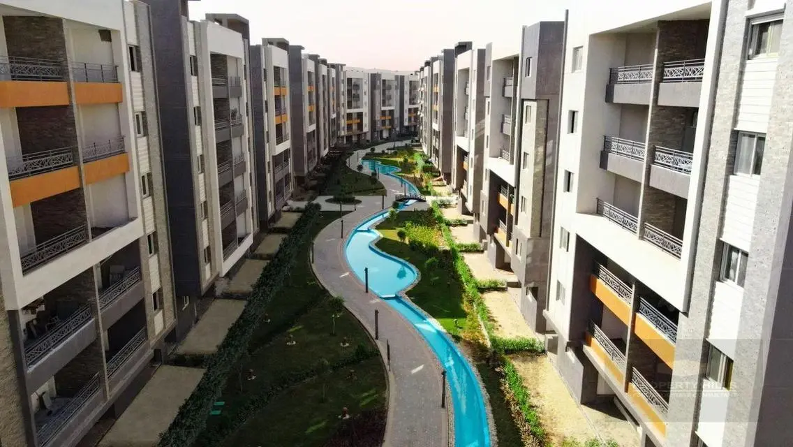 3BR Finished Apartment RTM near  Mall of Egypt