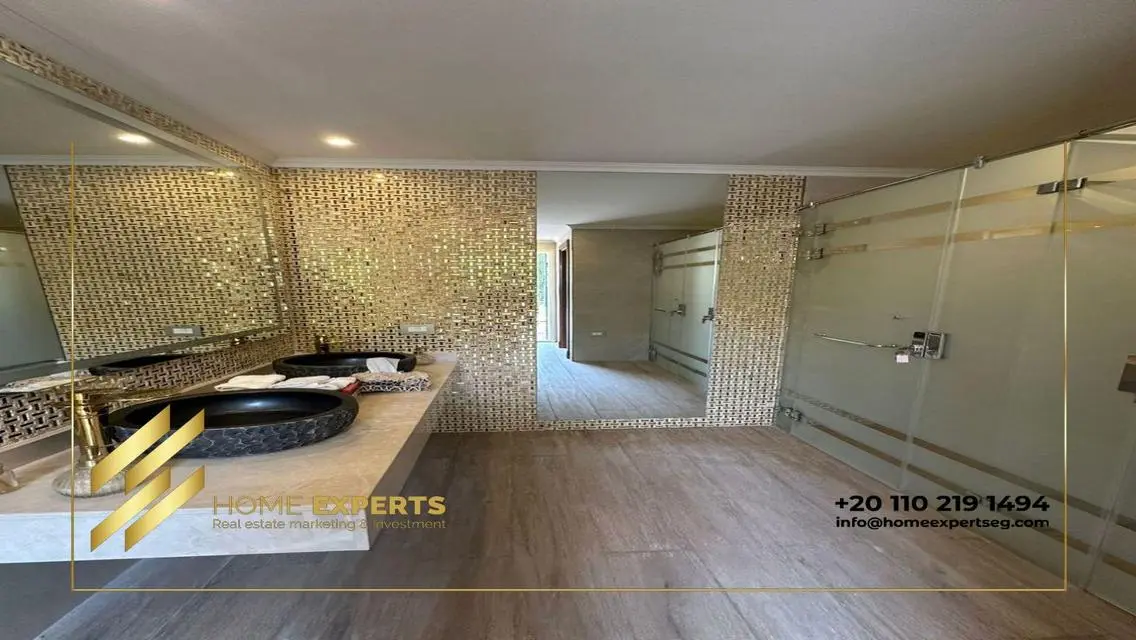 Luxurious Villa with Garden and Amazing Amenities
