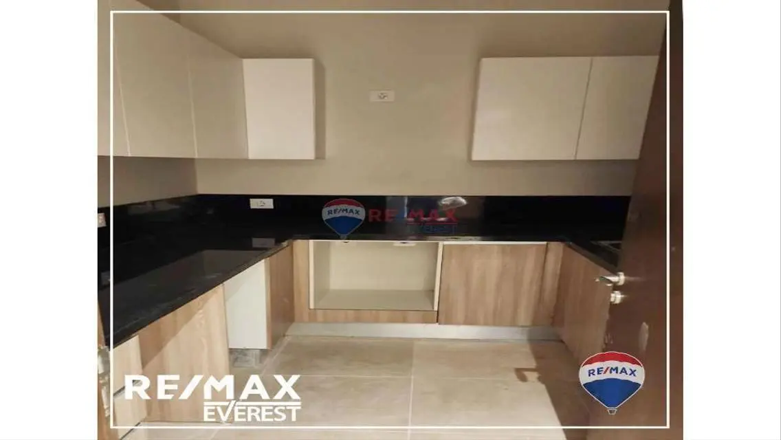 Luxury Apartment for Sale in Meter 161