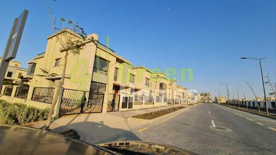 Twin House in Prime Location - Villette- For Sale