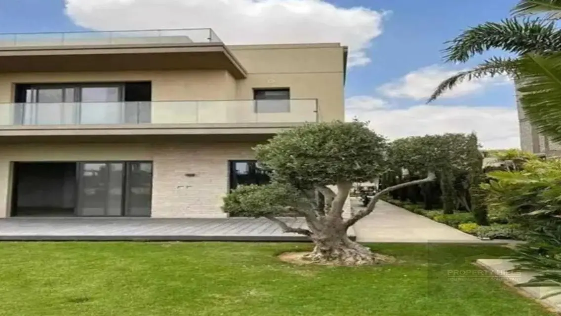 Ready To Move Standalone Villa 640m in Zayed insta