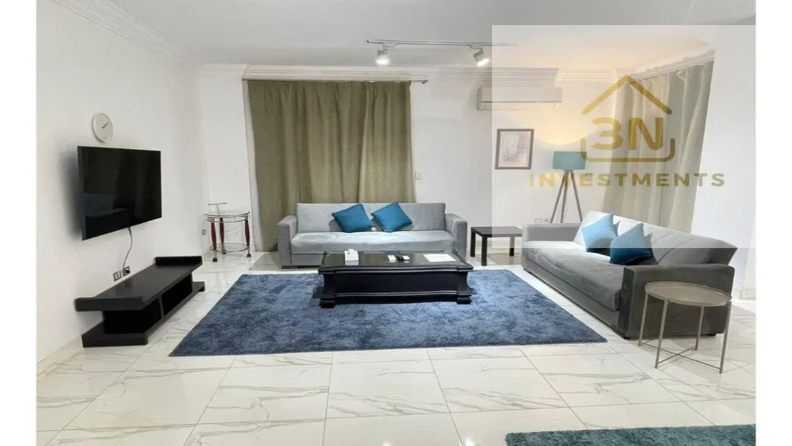 Unique Investment: Three-Room Apartment with Luxurious Features