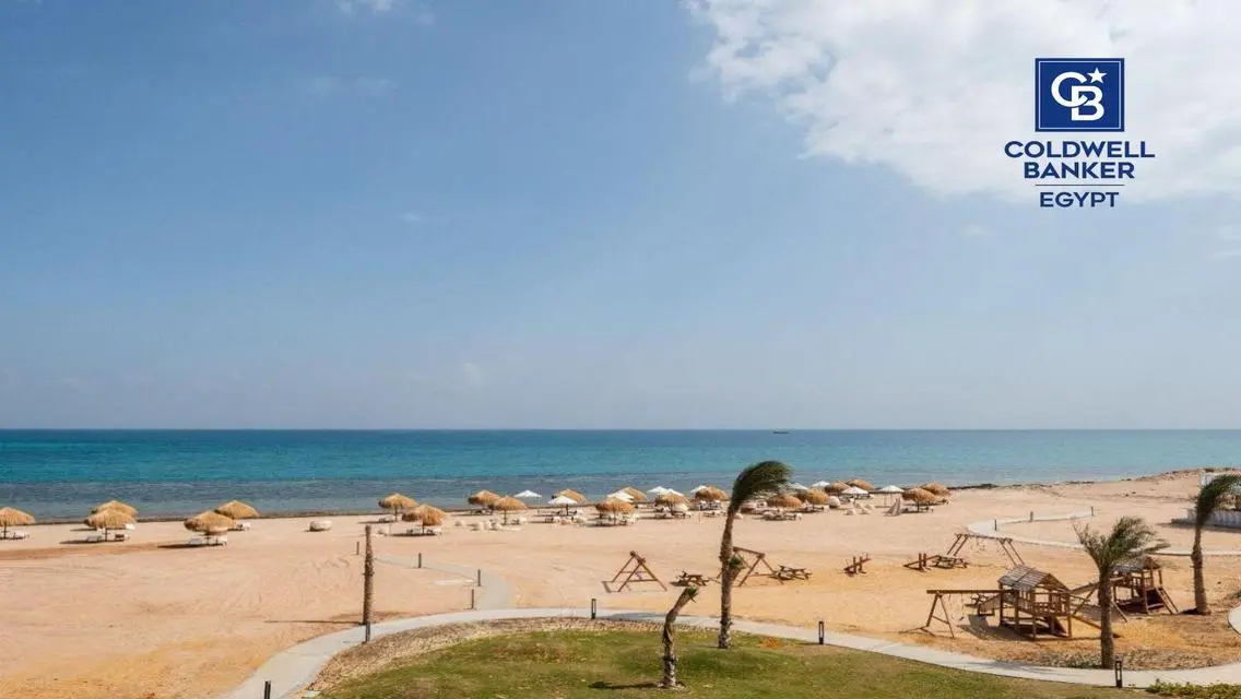 Luxury Apartment for Sale by Lakes