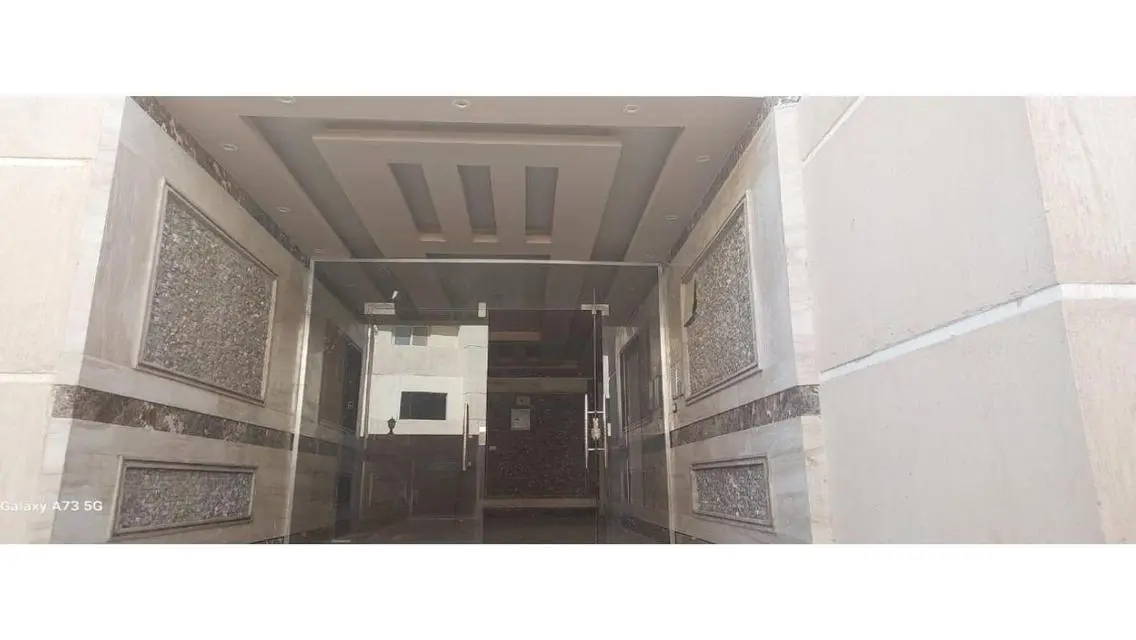 Luxury Apartment with Private Garden and Stunning Amenities
