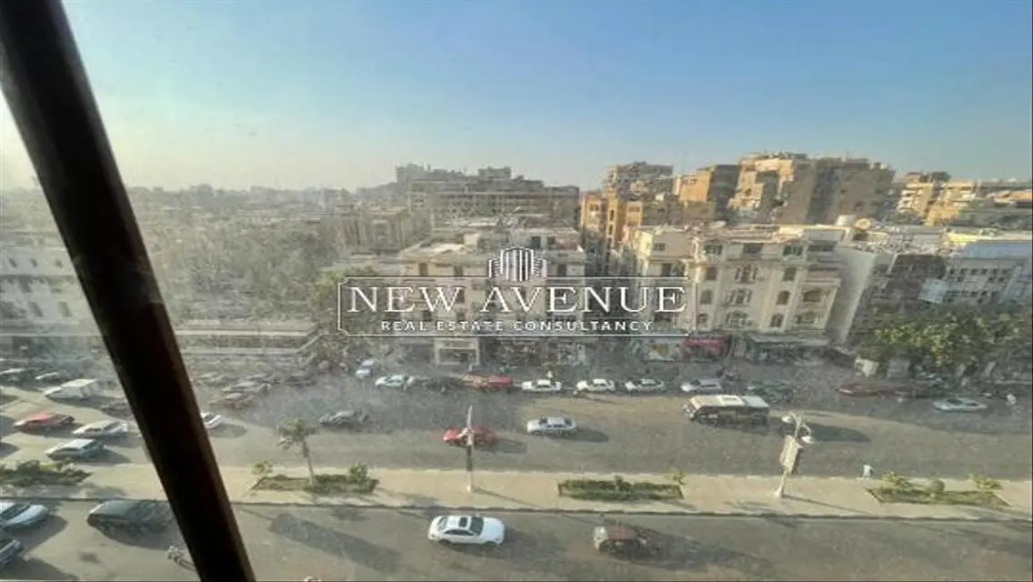 شقة متشطبه بالكامل - شارع الأهرام - مصر الجديدة