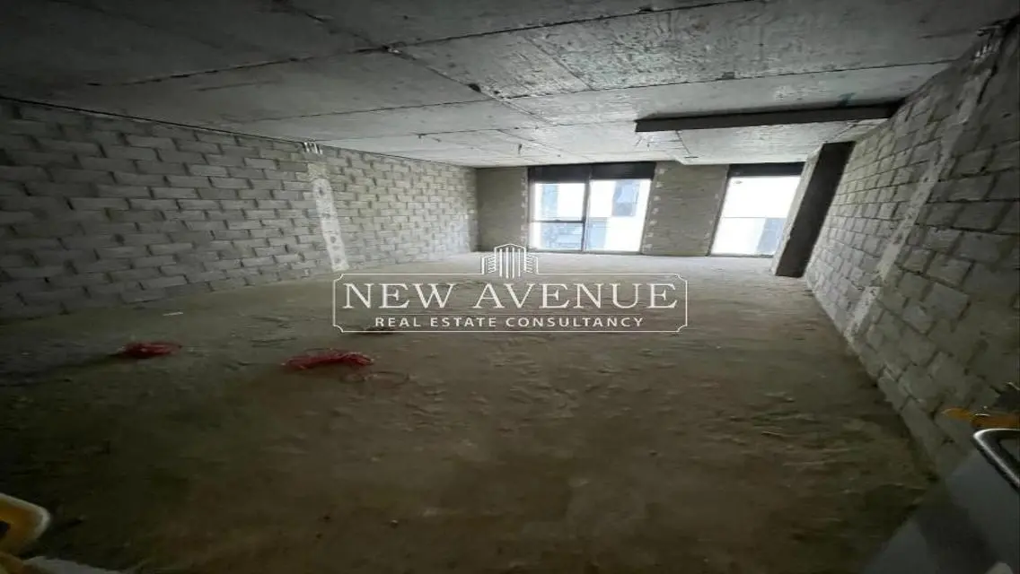 Office 65m | Rent | Hydepark | New Cairo