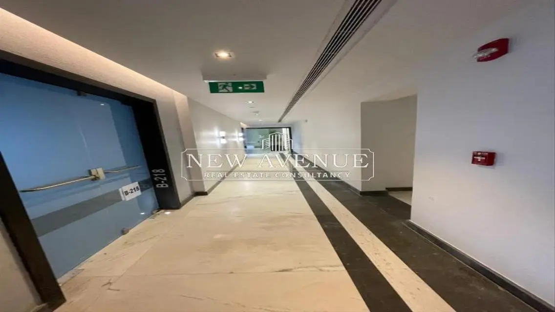 Office 65m | Rent | Hydepark | New Cairo