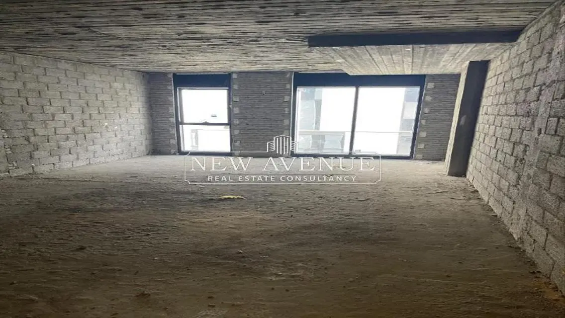 Office 65m | Rent | Hydepark | New Cairo