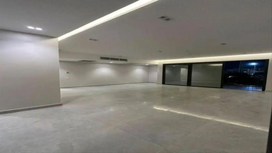 Luxury Villa for Sale with Premium Amenities