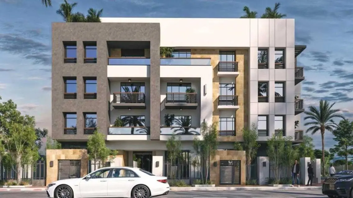 An apartment at a bargain price in Beit Al-Watan,