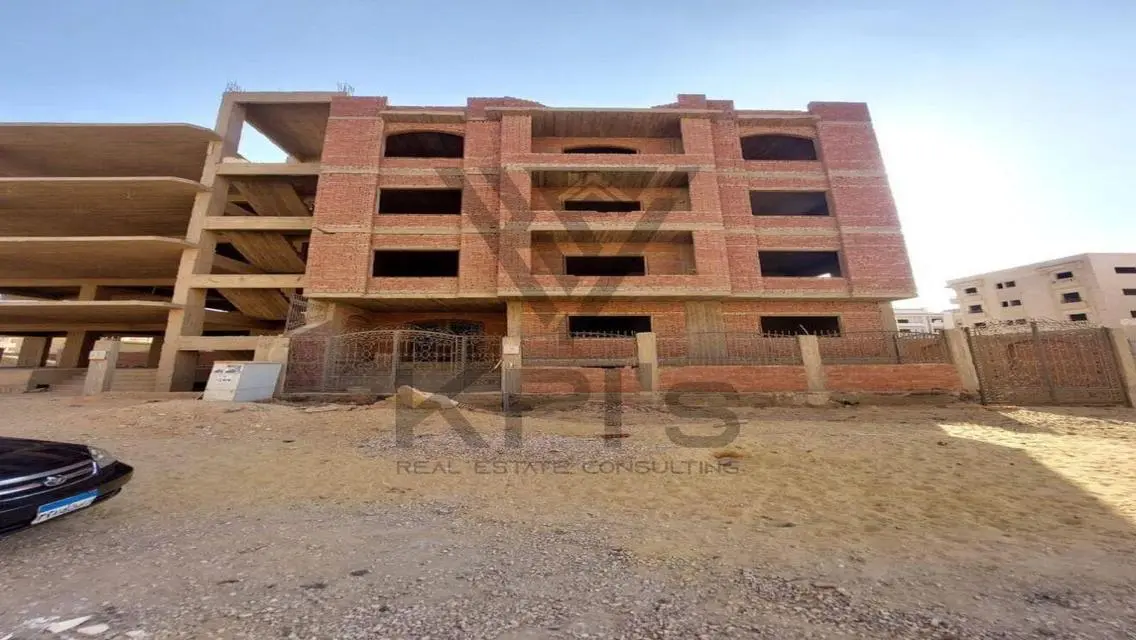 Premium Apartment for Sale - Stunning View and Excellent Amenities