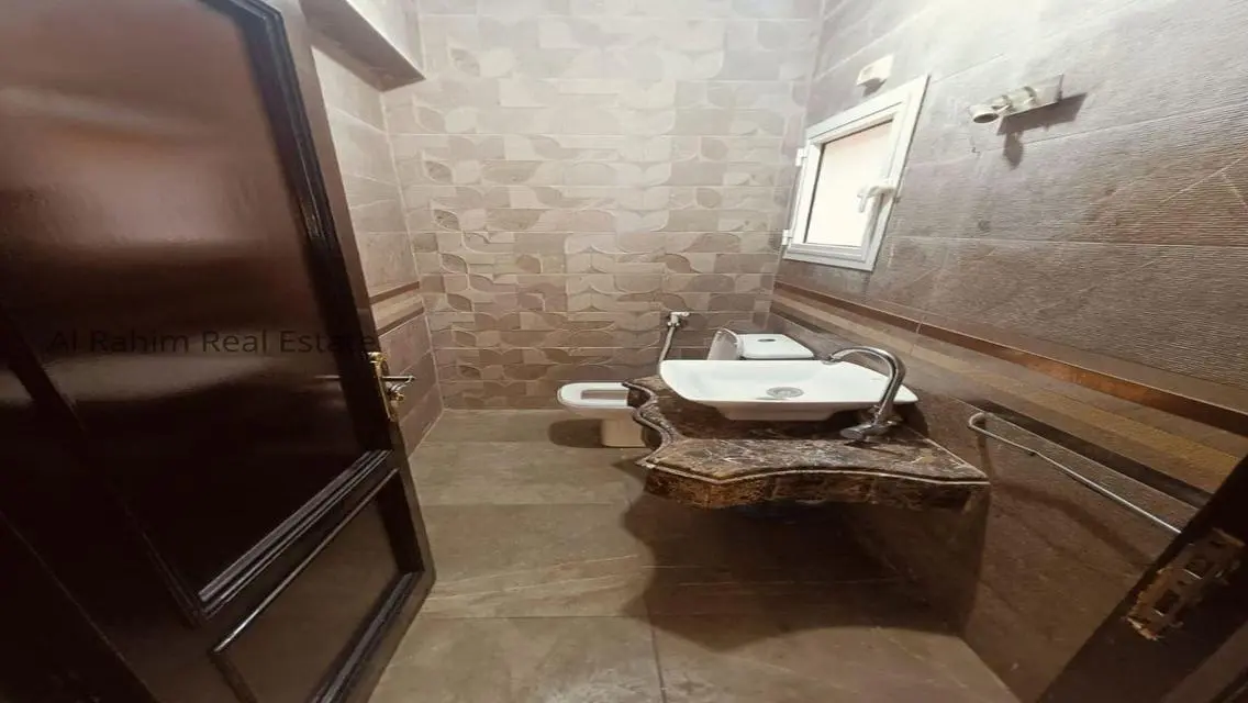 Luxury Apartment 280 sqm with Private Garden in the Heart of the City