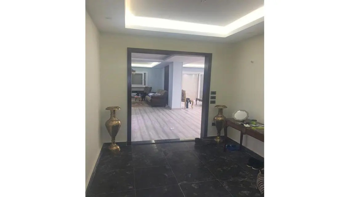 Luxurious Apartment with Private Garden and 186 sqm Space