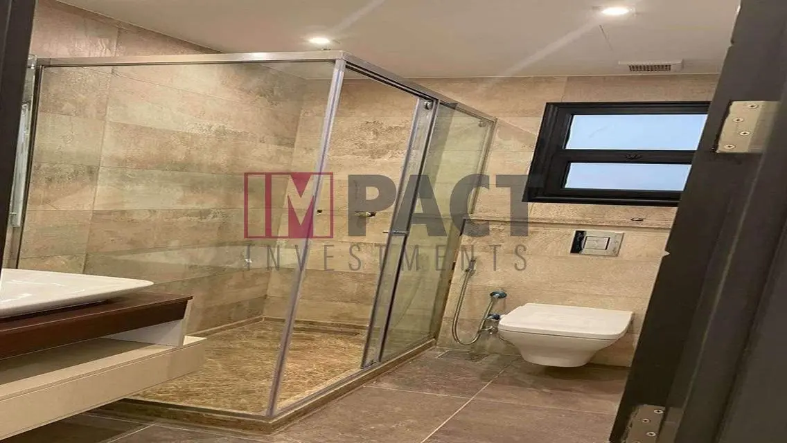 Luxury Villa with Private Pool and Garden in the Heart of the City
