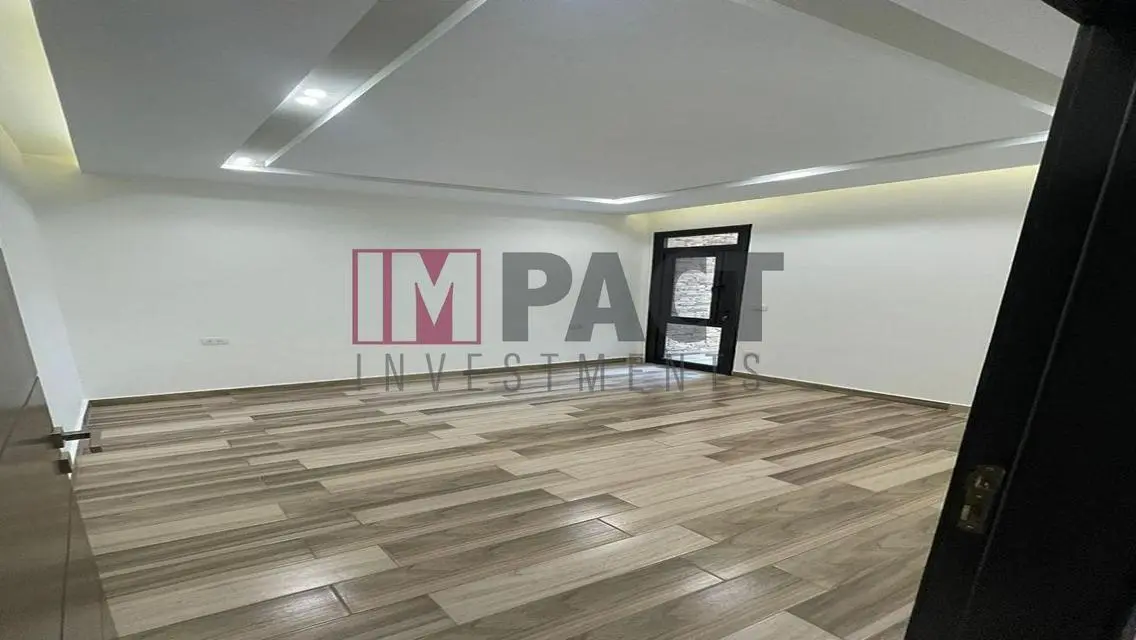 Luxury Villa with Private Pool and Garden in the Heart of the City