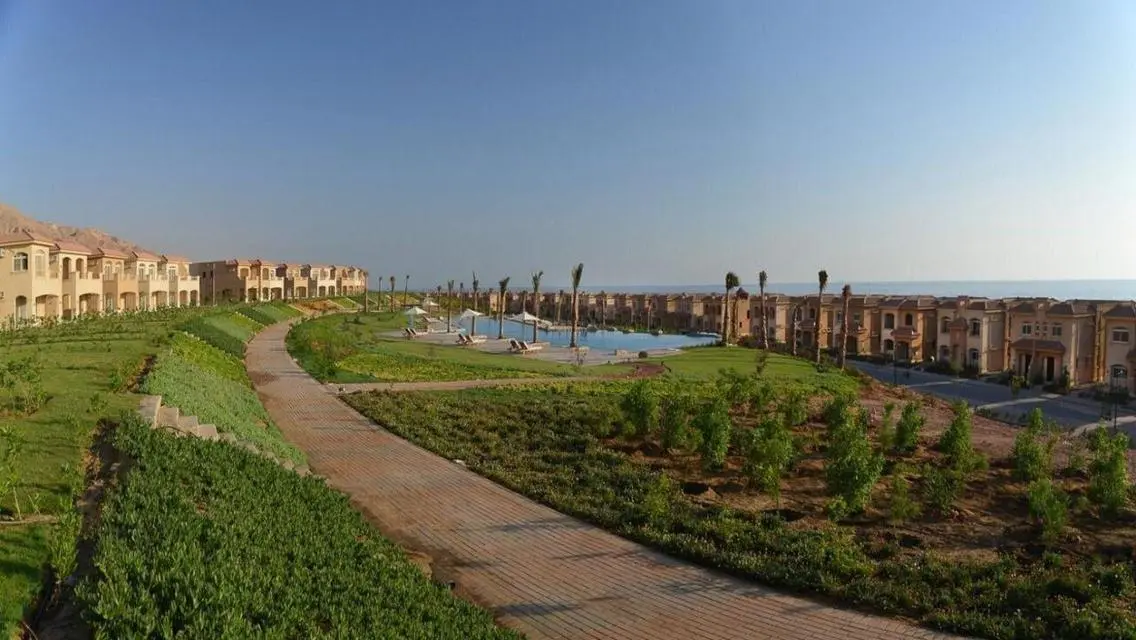 Own now a chalet in Ain Sokhna Hills, area 115 m