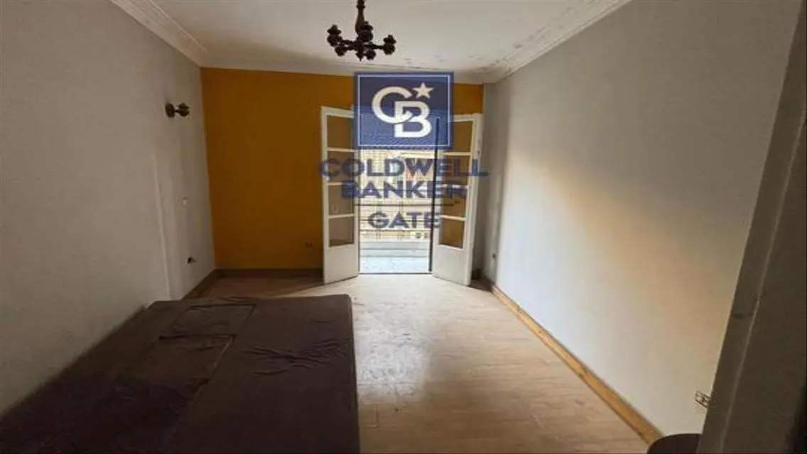 Luxury Apartment with Maid Room and Covered Parking