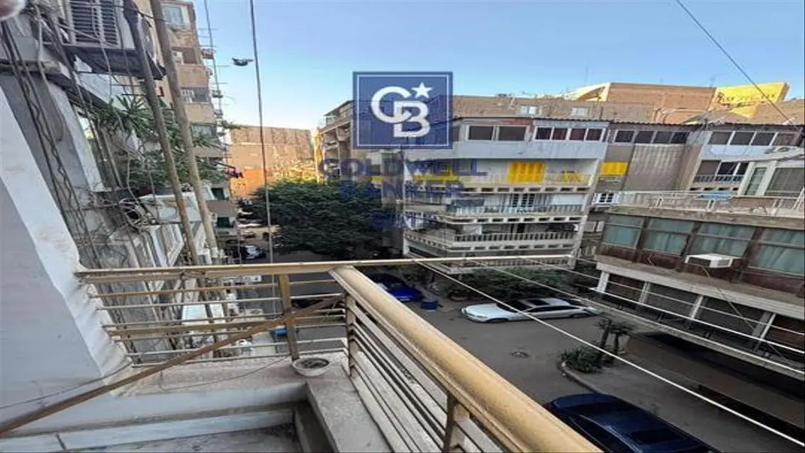 Luxury Apartment with Maid Room and Covered Parking