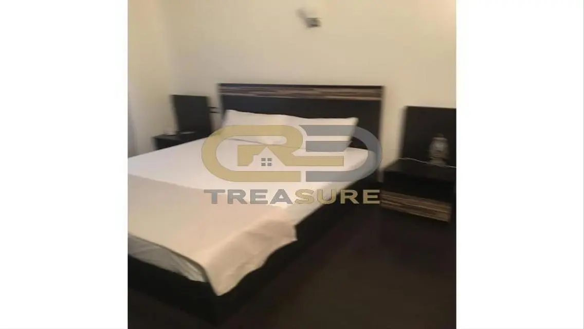 Luxury Apartment for Sale in TREASURE