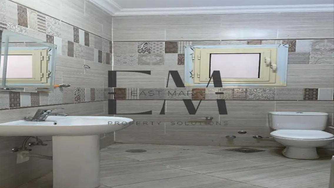 apartment Furnished in a high-end villa-NEW CAIRO-