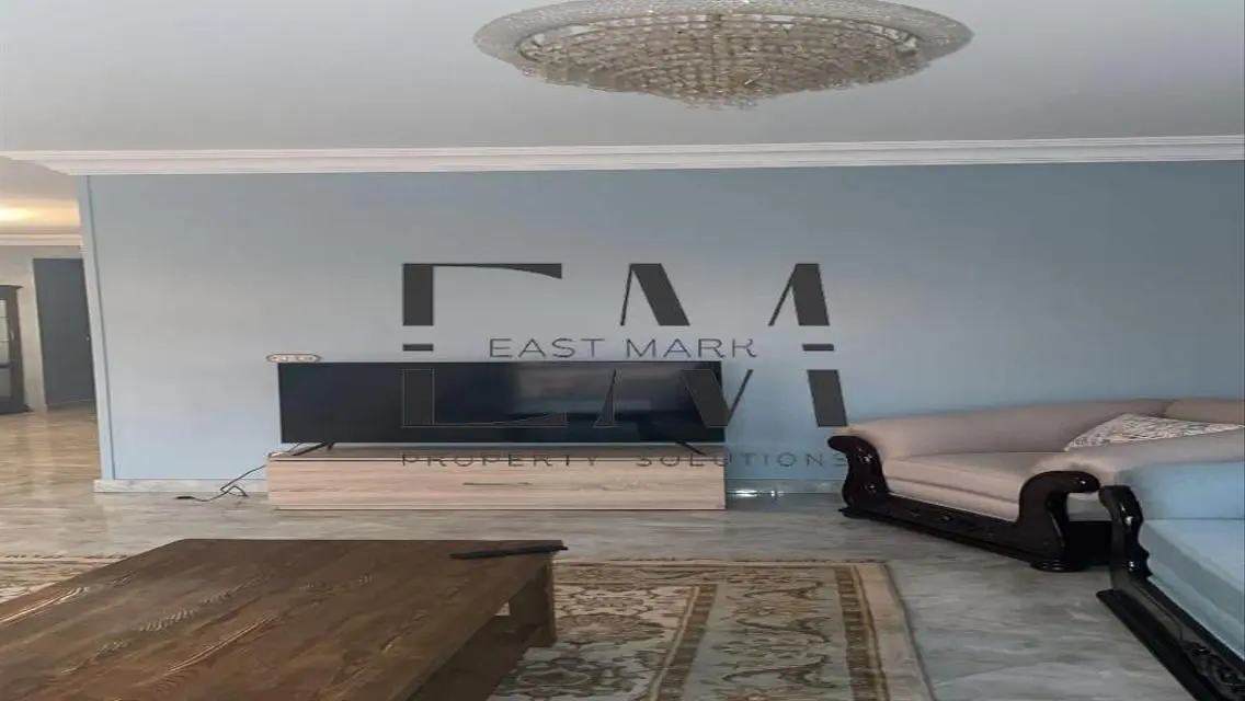 apartment Furnished in a high-end villa-NEW CAIRO-
