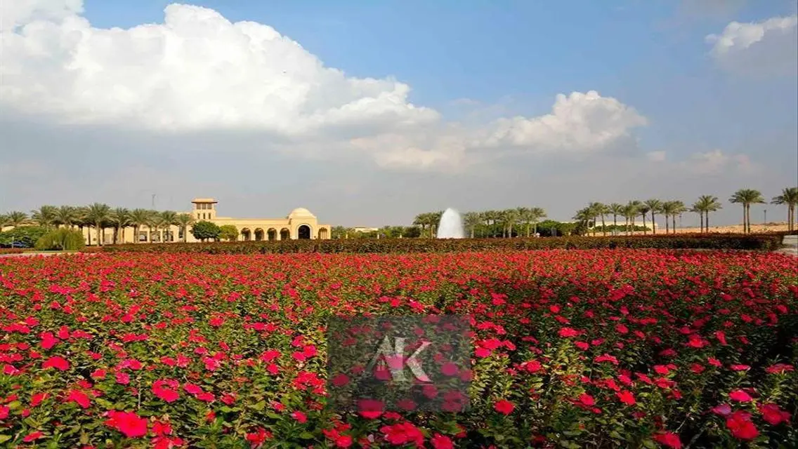 Town House Middle 287m Golf  View - Celesta UTC