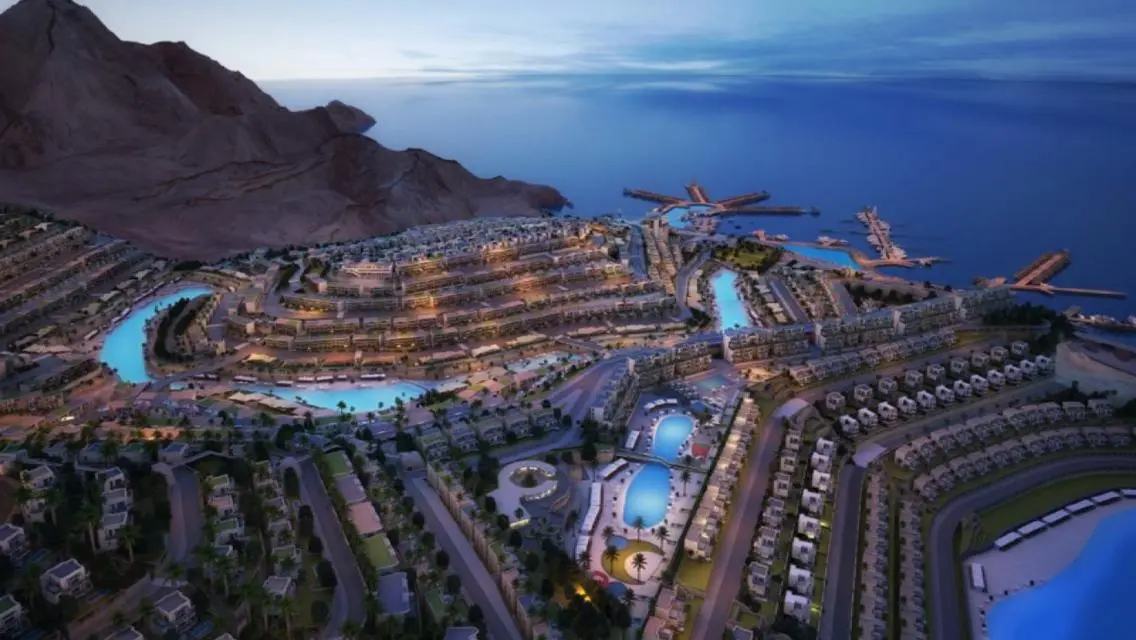 Luxury Apartment for Sale with Lake View
