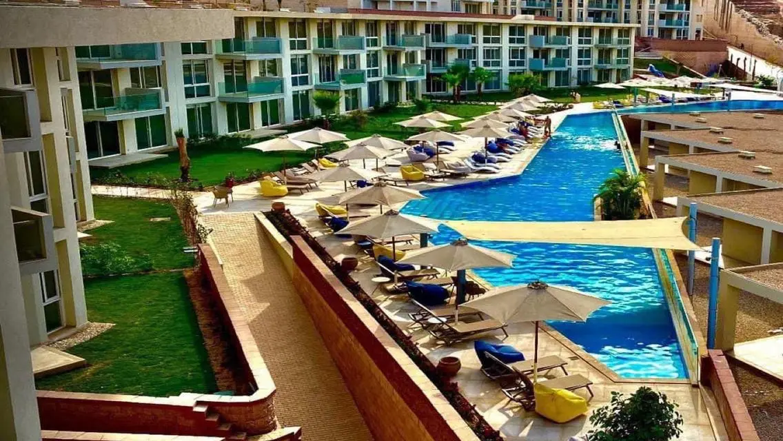 Luxury Apartment for Sale with Lake View