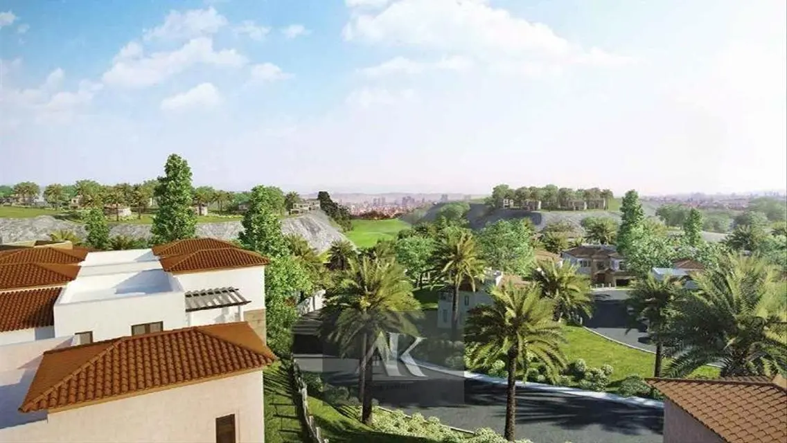 شقة مميزة للبيع بإطلالة خلابة