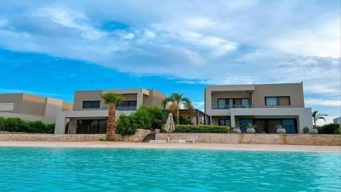 standalone for sale in Azha Compound Fully finishe