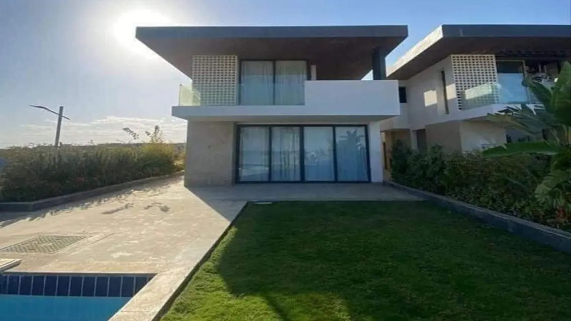 standalone for sale in Azha Compound Fully finishe